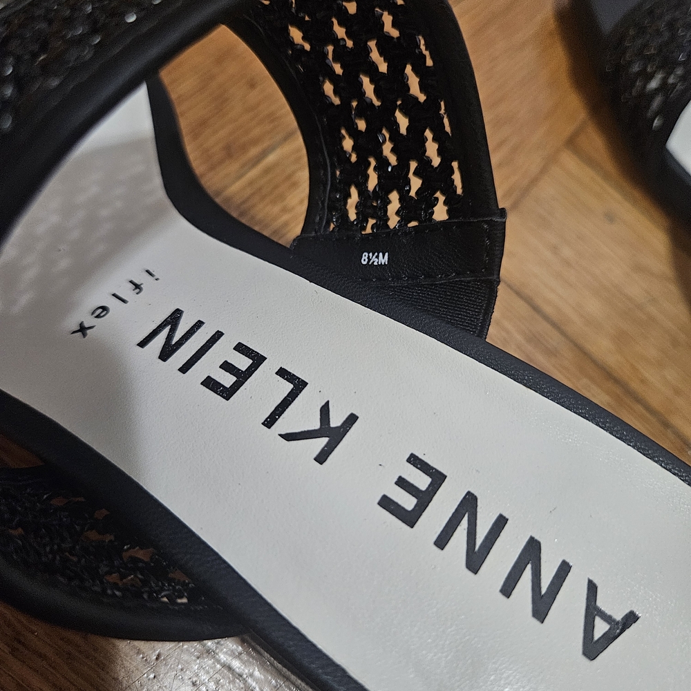 Anne Klein Black Textured Women's Sandals - Picture 11 of 14